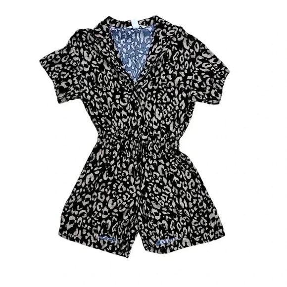 H&M cheetah print jumper size XS - Picture 2 of 3